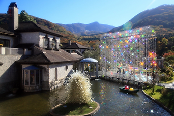 箱根ガラスの森美術館