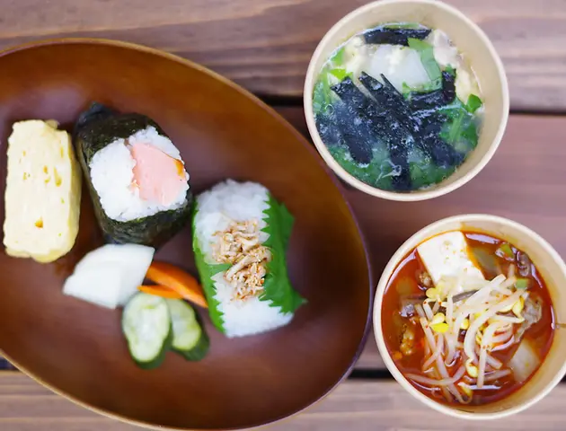 DogHub箱根仙石原のおにぎりと手作りスープ